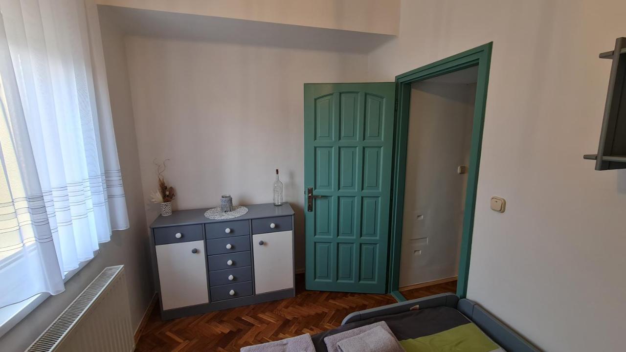 Ri-Jo Apartman Mohacs Ngoại thất bức ảnh